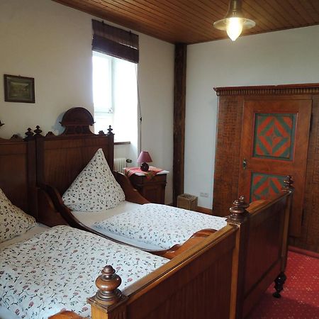 Gasthaus Zur Burgschaenke Aremberg ภายนอก รูปภาพ